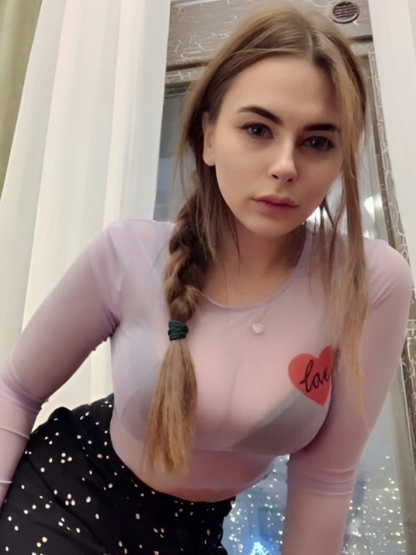 Стефания привлекательная девушка из Борзи цена от 3000 руб